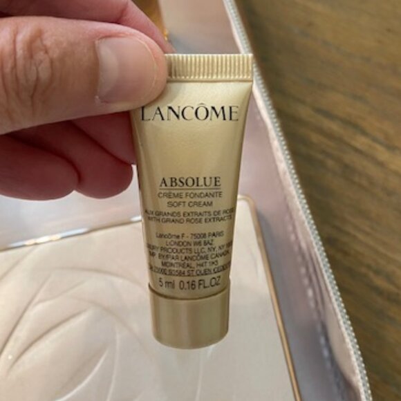 Lancome Skin Care & Eye Shadow - Picture 5 of 10